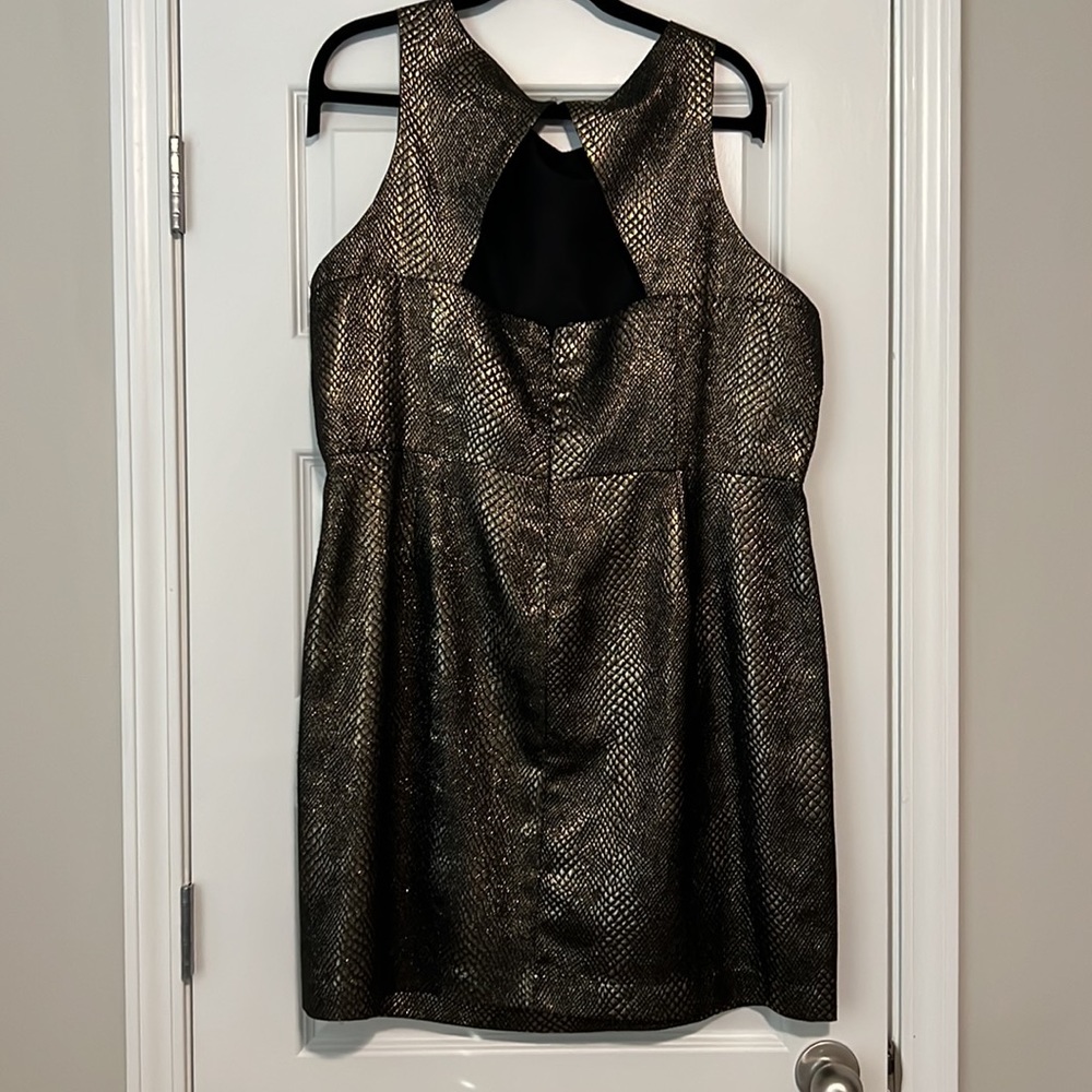 Metallic Open-Back Dress - Picture 2 of 2